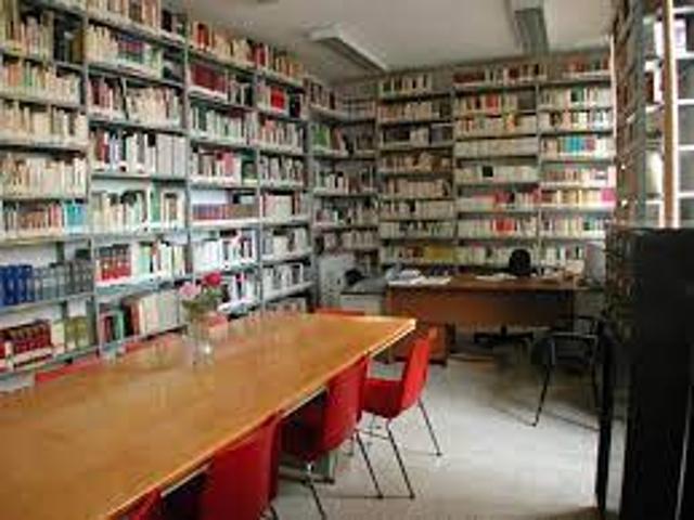 Biblioteca Comunale "Padre Gianmaria Carapezza da Geraci"